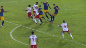 Antes de ser suspenso, Árbitro de Tombense x Retrô relatou ameaça de morte em súmula com 