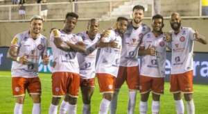 Tombense 1 x 0 Retrô - Erro bizarro do juiz classifica Gavião na Copa do Brasil