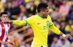 Vitor Roque se diz pronto para jogar no Barcelona e mira parceria com Lewandowski