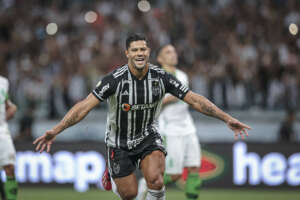 Atlético-MG 2 x 0 América-MG - Galo é tetra seguido e levanta 48º título do Mineiro