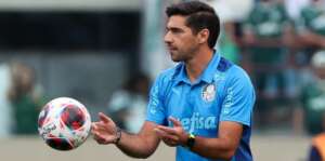 Bola da final do Paulistão contribui para a reciclagem de 206 mil garrafas pet