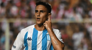 LIBERTADORES: Matías Rojas marca gol antológico em vitória do Racing