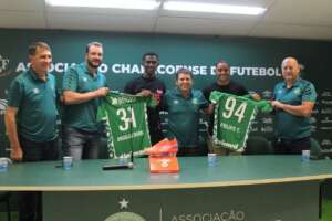 Douglas Borel e Felipe Ferreira são apresentados pela Chapecoense para Série B