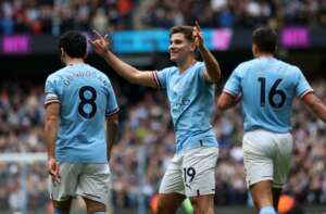 INGLÊS: Sem Haaland, Manchester City leva susto, mas goleia Liverpool de virada