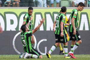 América-MG x Peñarol-URU - Coelho estreia na Sul-Americana em casa