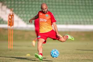 Guarani x Avaí - Quem vence o 'jogo de abertura' da Série B?