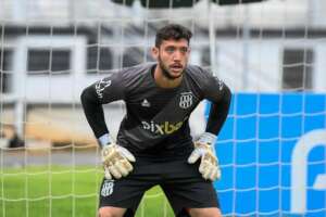 Série B: Destaque da Ponte Preta, Caíque França lamenta empate no fim: 'Não pode acontecer'