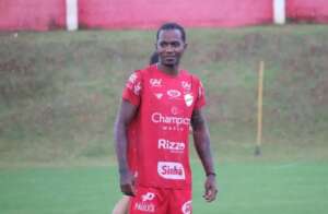 Série B: Ponte Preta e CRB disputam atacante Hyuri, do Vila Nova