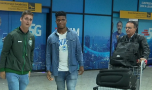 Ex-Guarani, Jamerson desembarca no PR e comemora acerto com o Coritiba: 'Motivado'