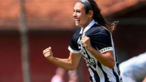 BRASILEIRÃO FEMININO: Santos marca no fim e vence clássico contra o São Paulo fora de casa