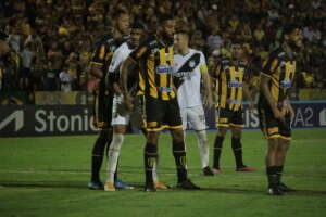 FPF pede desculpas por erro em tarja na transmissão da final do Paulista A2