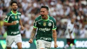 BRASILEIRÃO: Palmeiras busca empate e Corinthians perde na estreia de Cuca