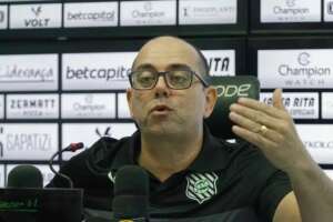 Série C: Gerente de futebol é apresentado e afirma: 'O Figueirense não está na divisão que merecia'