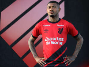 Athletico-PR acerta vinda de Thiago Andrade para reforçar ataque na Libertadores