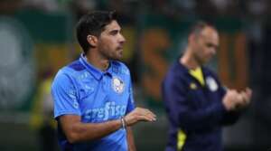 Abel Ferreira descarta especulação sobre ida para o Nice, mas agradece 'reconhecimento'