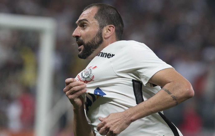 Corinthians terá Danilo como técnico interino no clássico com o Palmeiras