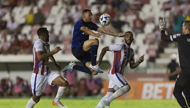 Copa do Brasil: CBF divulga análise do VAR em lance polêmico de Cruzeiro e Náutico