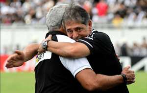 Eberlin revela indicações do ex-técnico da Ponte Preta