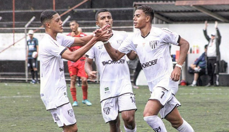 File:Allanzinho - Campeonato Paulista Sub20- São Caetano 2 x 1