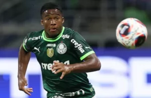 Endrick mostra habilidade no basquete e diz preferir Ja Morant a LeBron James