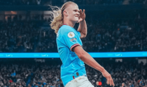 INGLÊS: Manchester City arrasa Arsenal e esquenta briga pelo título