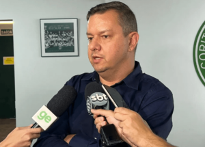 Reunião no Coritiba com torcedores visa amenizar pressão no clube