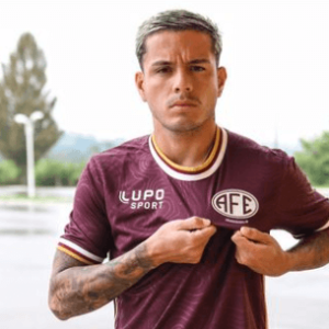 Série D: Ferroviária anuncia ex-Flamengo-RJ e ex-Velo Clube