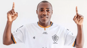 Segundona: Rio Branco anuncia camaronês de 19 anos no elenco