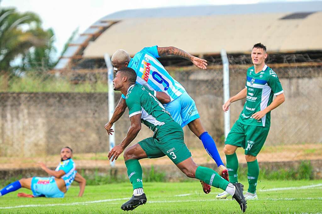 Ji-Paraná larga na frente na luta por título do segundo turno do Campeonato Rondoniense (Foto: Ji-Paraná / Divulgação)