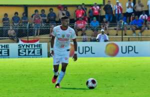 Noroeste renova com John Egito, perto de completar 100 jogos pelo clube