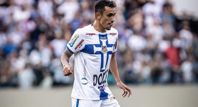 Santos acerta empréstimo do meia Luan Dias até o fim da temporada