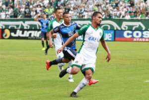 Série C: Brusque assina com volante ex-Goiás