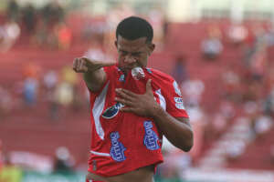 Série C: Após polêmicas, Náutico emprestará atacante Júlio