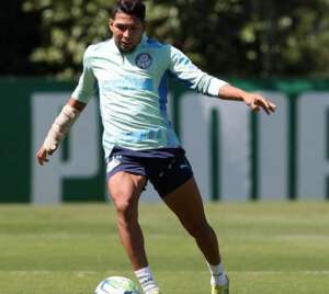Auxiliar de Abel projeta volta de Rony e pede foco ao Palmeiras na Copa do Brasil