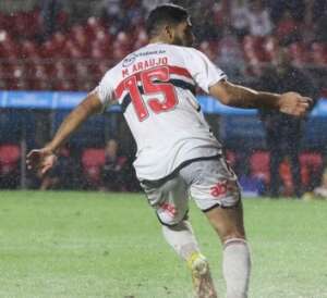 São Paulo x América-MG  - Duas equipes tentando o primeiro triunfo