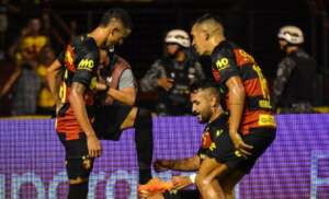 Sport 2 x 0 Coritiba - Leão carimba vaga nas oitavas da Copa do Brasil