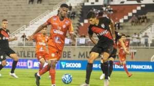 Tombense 1 x 1 Atlético-GO - Gavião e Dragão empatam e não embalam na Série B