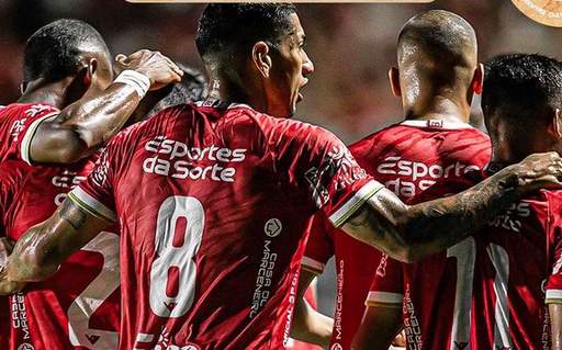 Sport vence o Vila Nova em jogo atrasado e entra no G4 da Série B