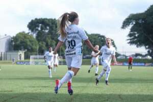 BRASILEIRO FEMININO: Grêmio vence o Athletico-PR por 2 a 0 fora de casa