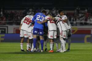São Paulo 2 x 1 Goiás - Tricolor acorda no segundo tempo e dorme no G4
