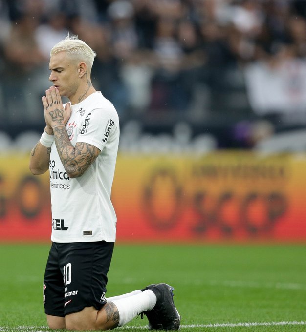 Calvo Corinthians Selecao