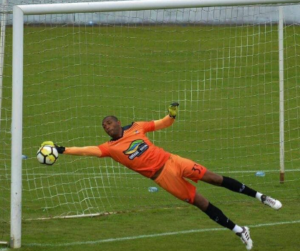 Brasileiro comemora vaga na próxima Liga dos Campeões