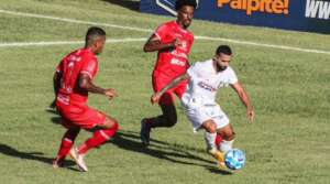 União Rondonópolis-MT 0 x 0 Ceilândia-DF - Nada de gols no Luthero Lopes