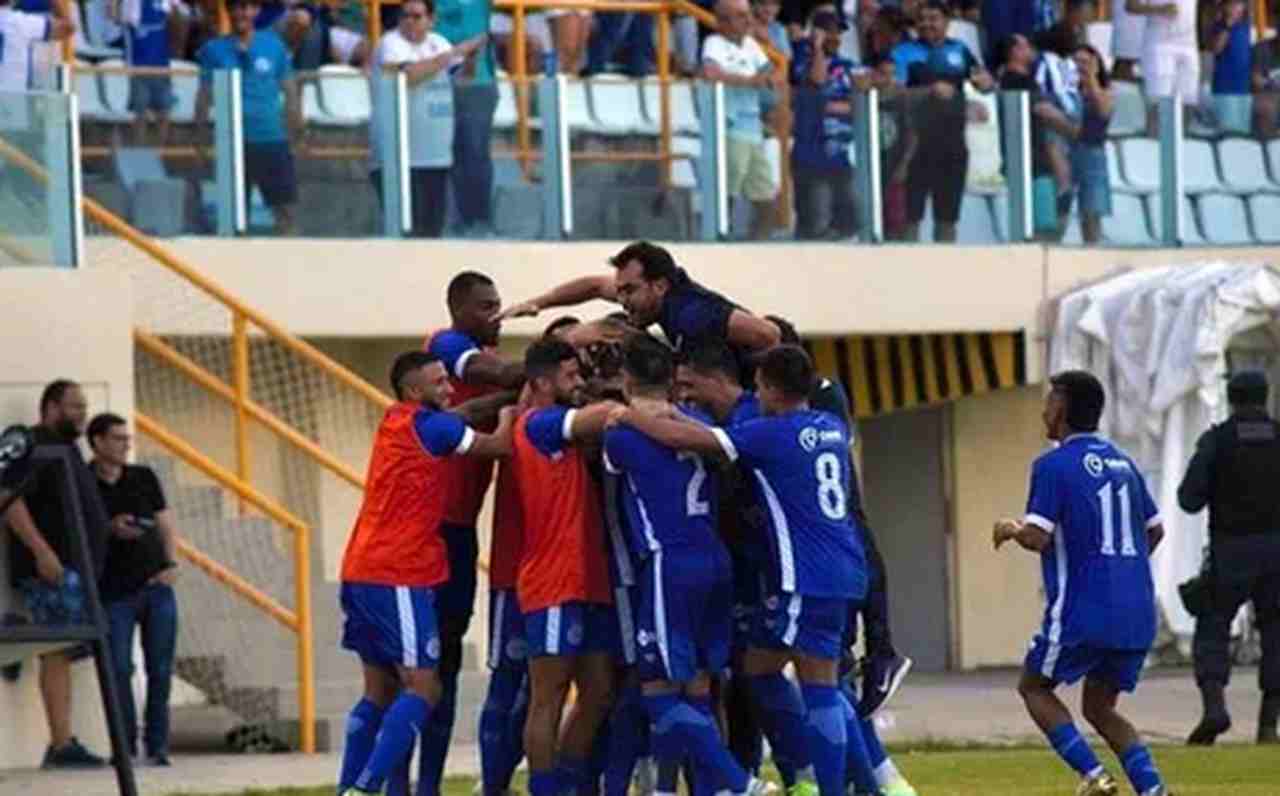 Confianca vence Figueirense pela Serie C Easy Resize.com