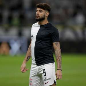 Corinthians tenta 'virar a chave' e desafia Flamengo em busca de 1ª vitória desde abril