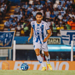 Paysandu-PA 2 x 1 Aparecidense-GO - Papão vence de virada na estreia da Série C