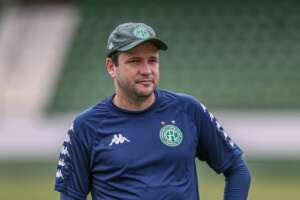 Série B: Avaí analisa nomes para substituir Alex; Daniel Paulista é “plano A”