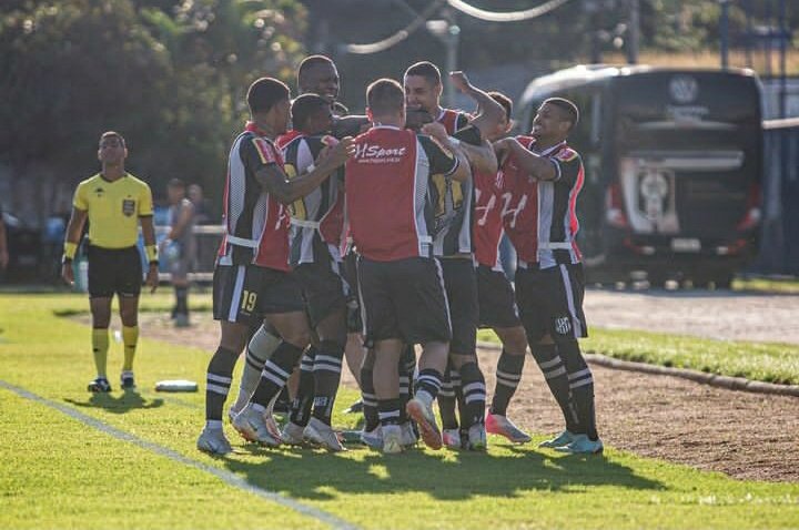 Resende-RJ 0 x 1 Democrata GV-MG – Mineiros na ponta do Grupo A6