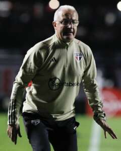 Dorival vê Brasileirão como 'o mais disputado dos últimos anos' e pede ambição ao São Paulo