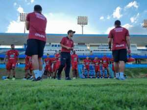 Ceilândia-DF 3 x 0 Real Ariquemes-RO - Alvinegro goleia o Furacão do Vale e assume a liderança do grupo cinco